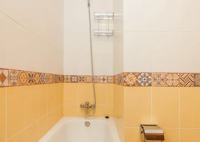Paraiso Bamboo - 2 Bedrooms, 2 Bathrooms, Fibre Net, Heart Of The Gigantes, Tv Channels