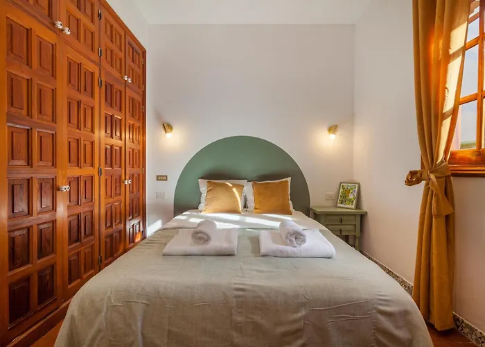 Paraiso Bamboo - 2 Bedrooms, 2 Bathrooms, Fibre Net, Heart Of The Gigantes, Tv Channels 아파트 아칸티라도