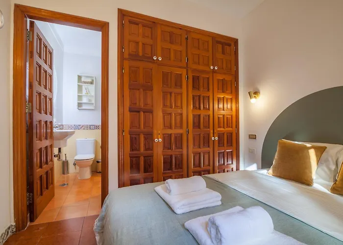 Paraiso Bamboo - 2 Bedrooms, 2 Bathrooms, Fibre Net, Heart Of The Gigantes, Tv Channels *